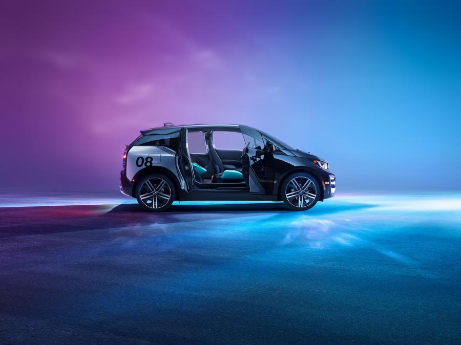  BMW i3 Urban Suite (I01) 2020 года  (фото 27 из 31)